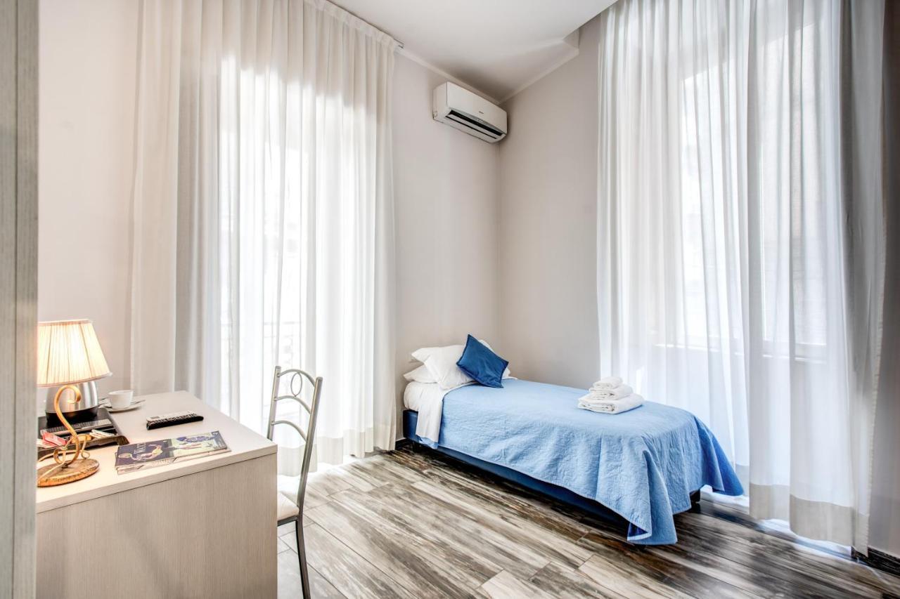 Napoli'S Gold Hotell Exteriör bild