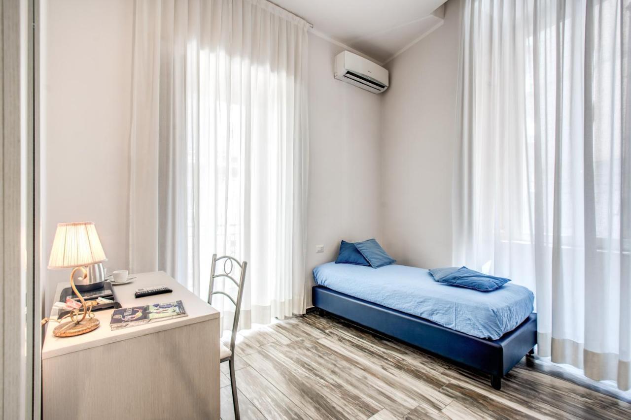 Napoli'S Gold Hotell Exteriör bild